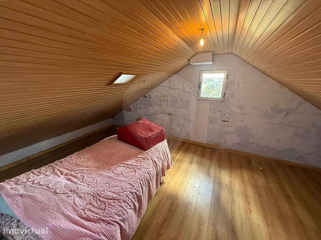 Moradia T3 para venda-24