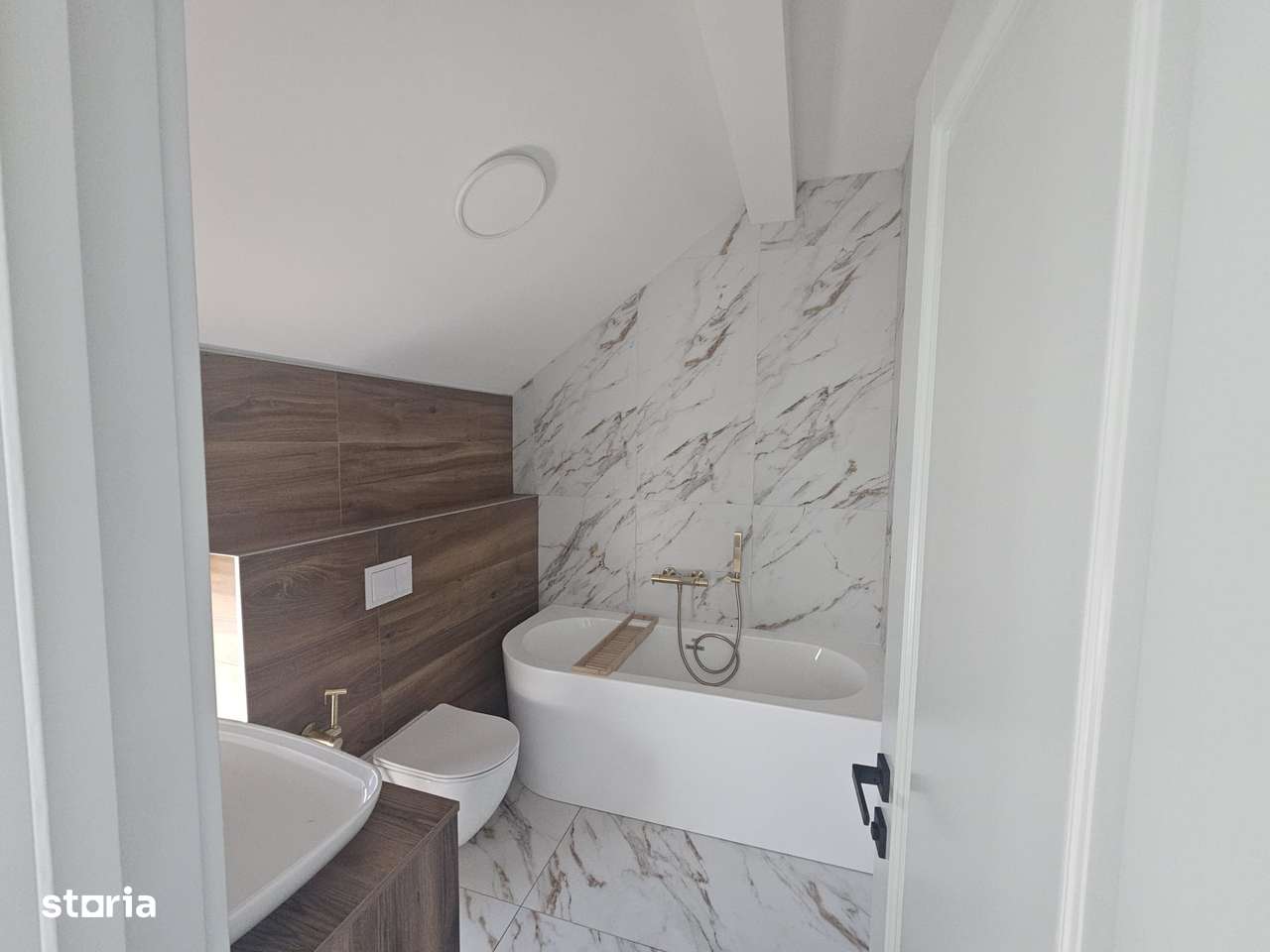 Casa Bucium-Visan, cartier privat, priveliste deosebita, 700 mp teren-8