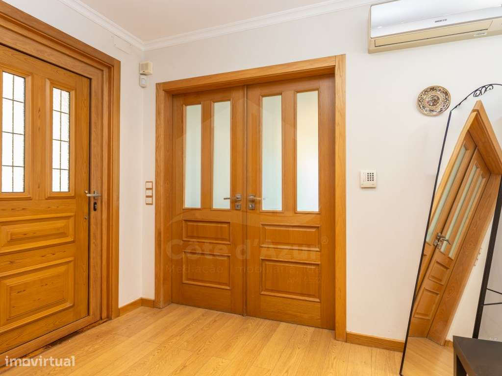 Moradia T6 em Paço de Arcos - Oeiras-7