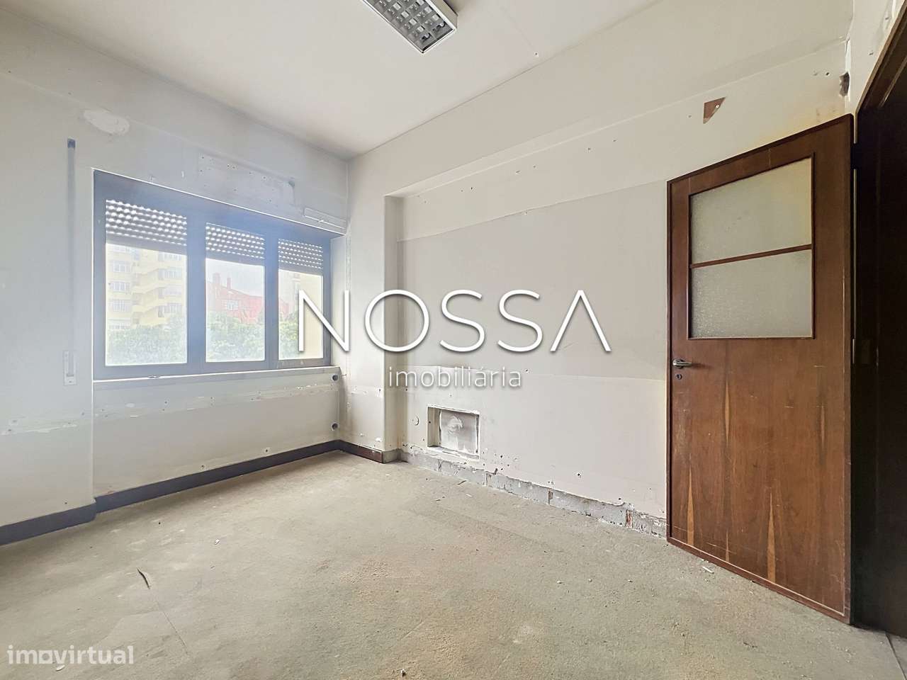 Escritório | 195m2 | Av. República-33