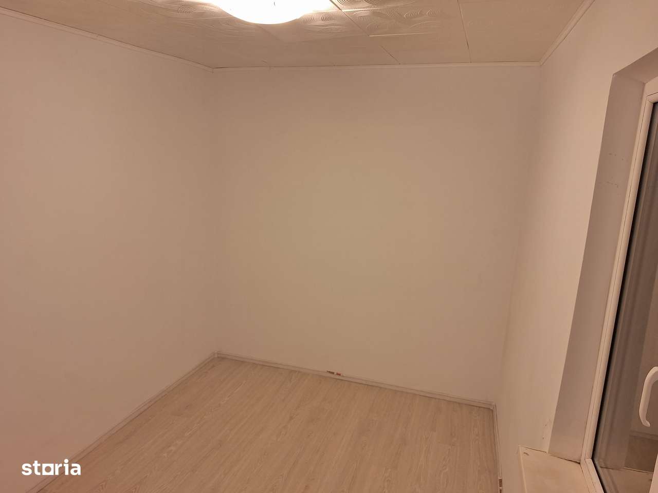 GARSONIERĂ, ZONA BARIERĂ, BRĂILA - Imagine principală: 4/8