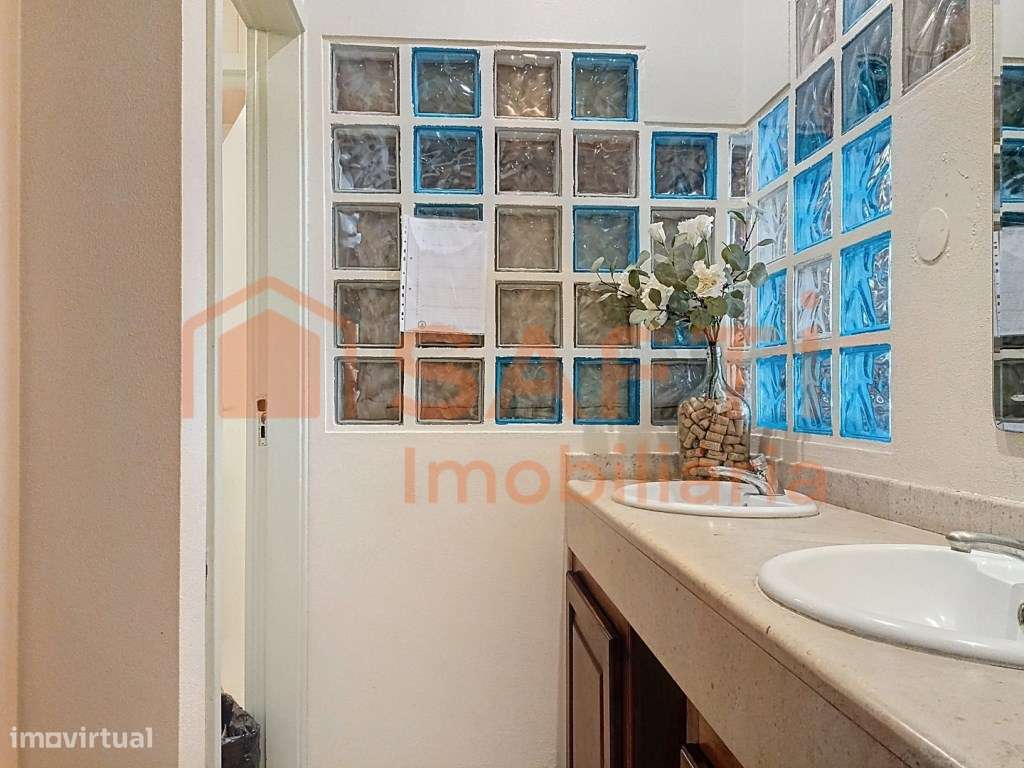 Padaria/pastelaria em operação - Grande imagem: 5/16