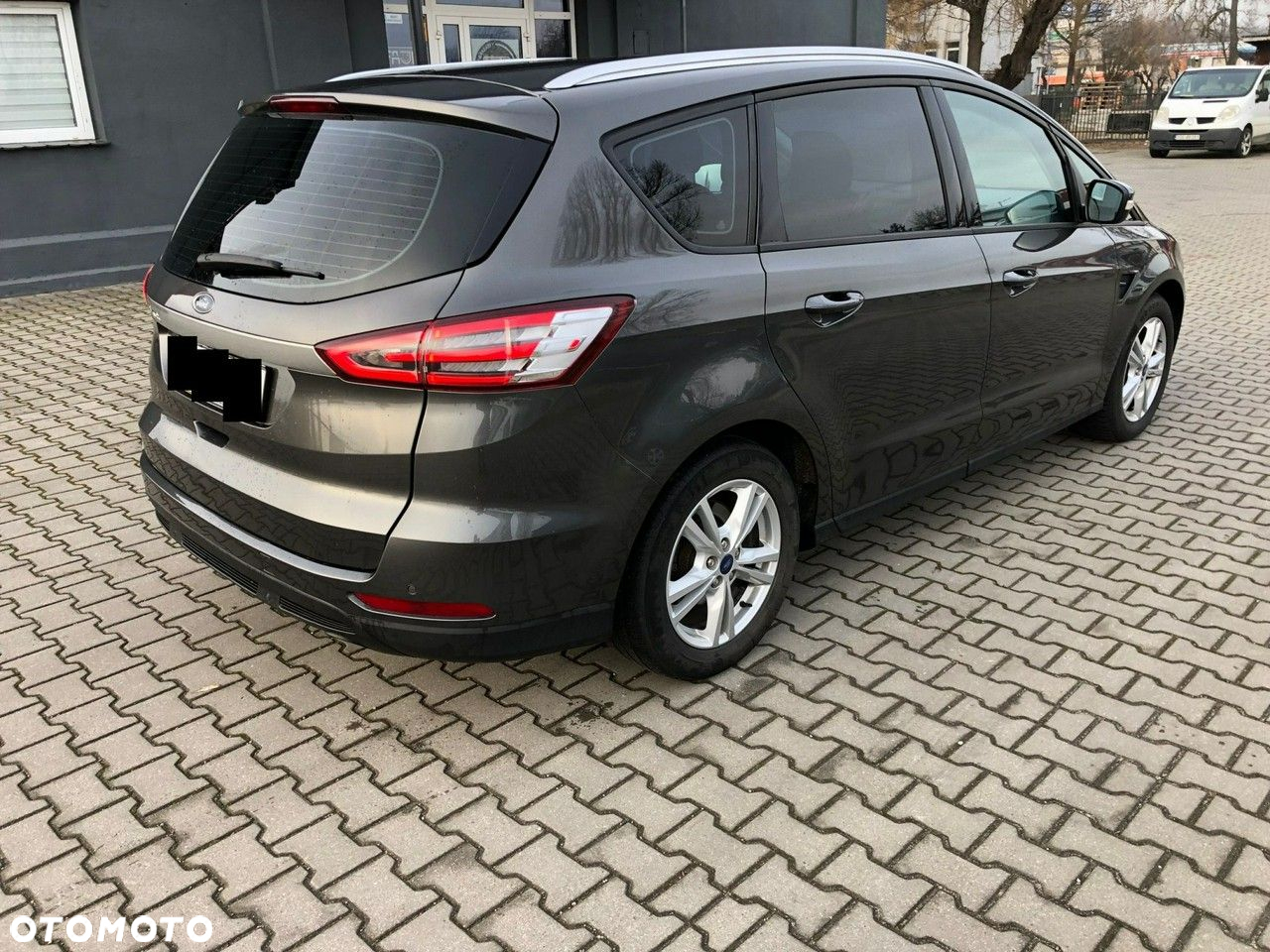 Ford S-Max - 6