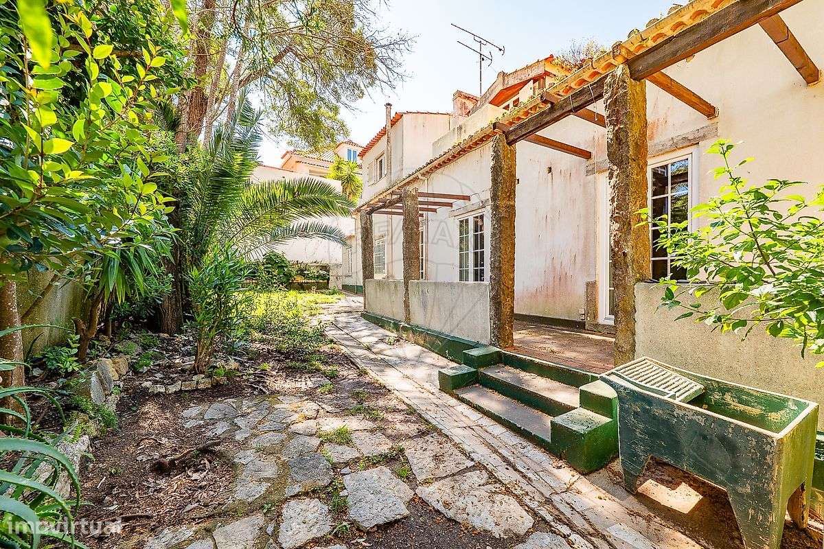 Moradia T4 para venda-16