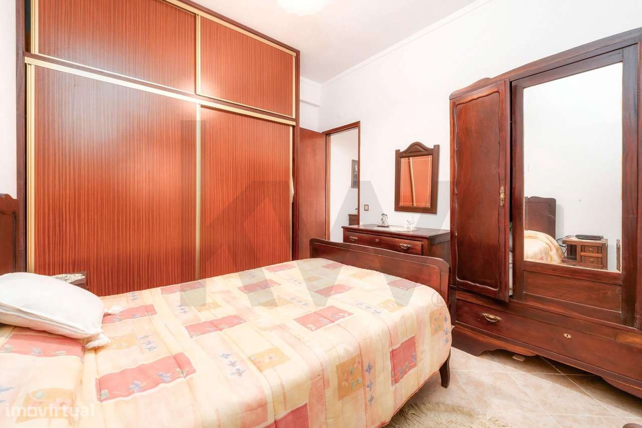 Moradia T4 com Terreno de 8480m2 em Bela Salema-32