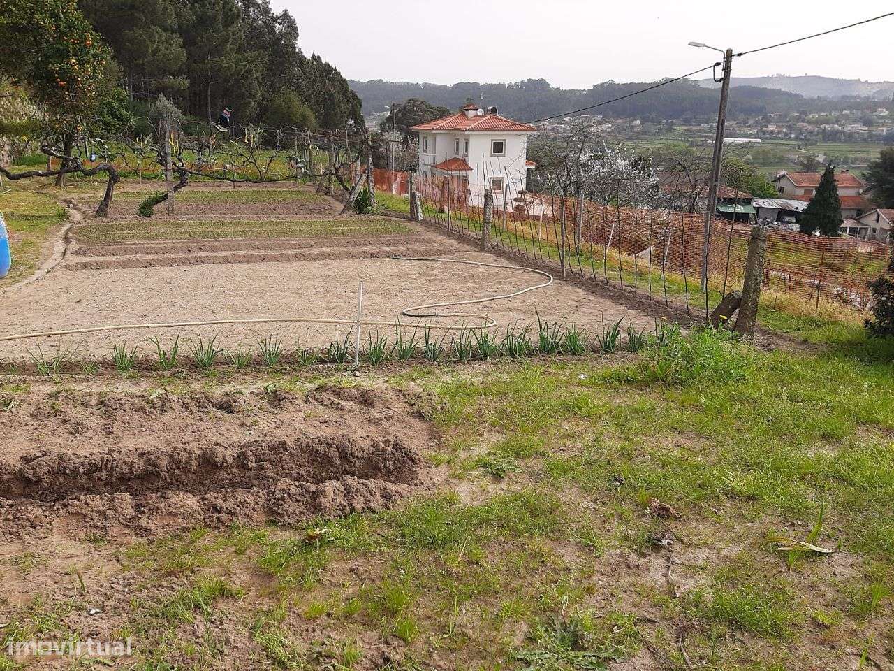 Edifício de duas habitações e terreno Termas São Vicente Penafiel-18