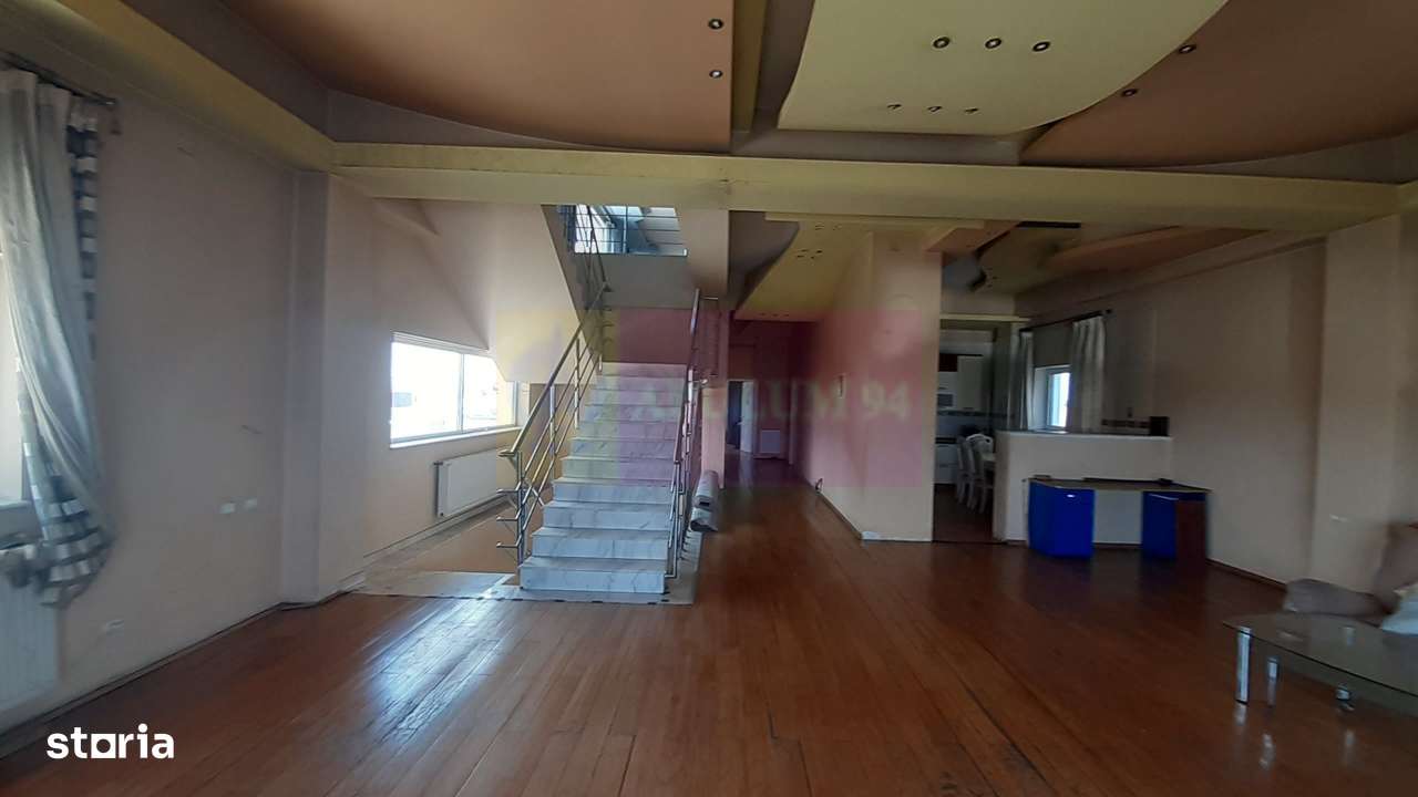 Vilă Mare în Voluntari - Imagine principală: 2/20