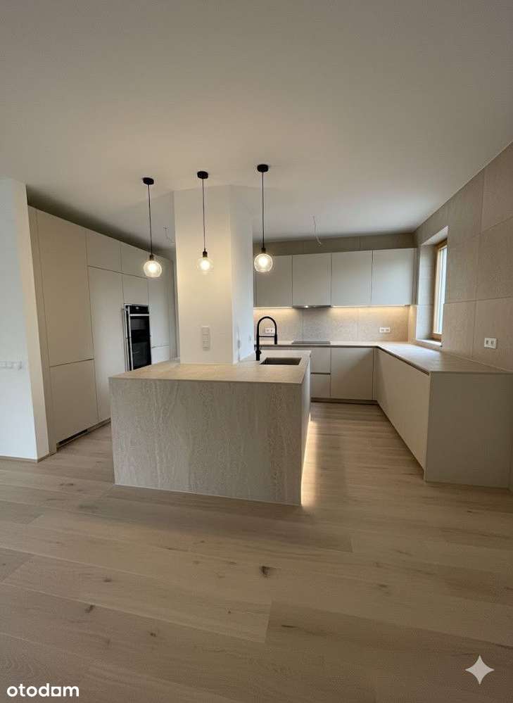 Bliźniak z przestrzenią domu jednorodzinnego !-18