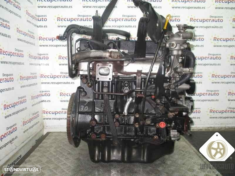 MOTOR COMPLETO KIA CARNIVAL II 2003 - 8