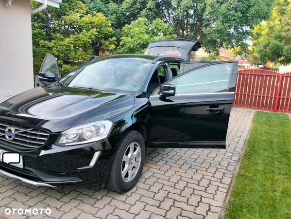 Volvo XC 60 D3 Momentum - 11