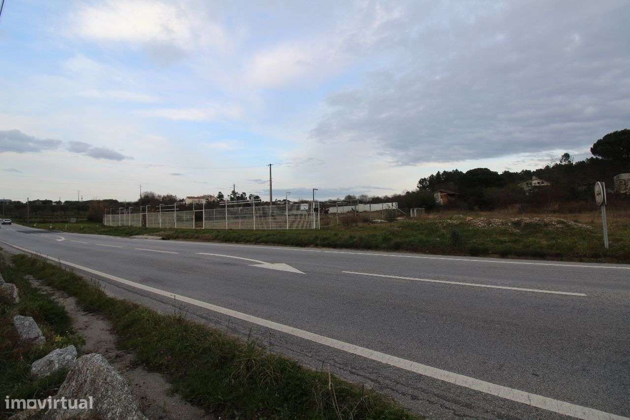 Terreno Vedado na Estrada Nacional - Grande imagem: 5/8