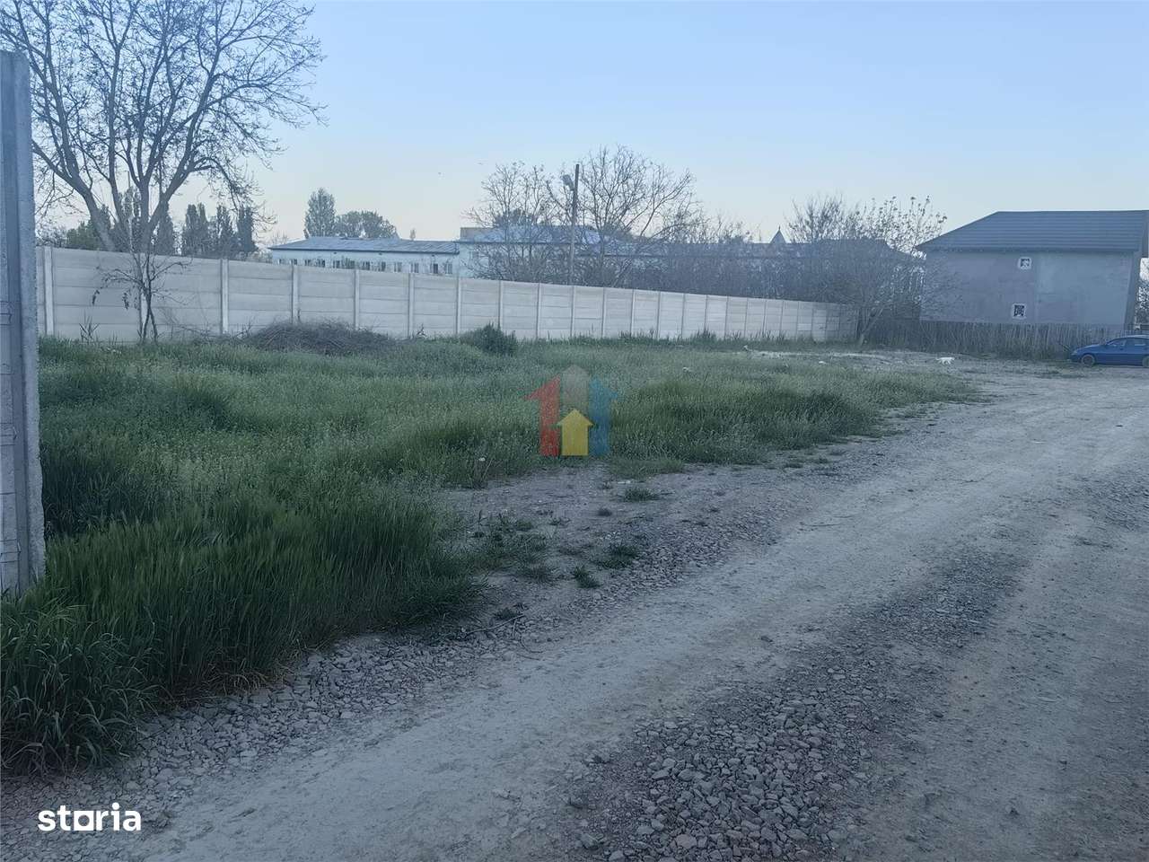 Teren 998 mp, deschidere 57,7 m, pret 95 euromp zona Rezidentiala - Imagine principală: 5/5