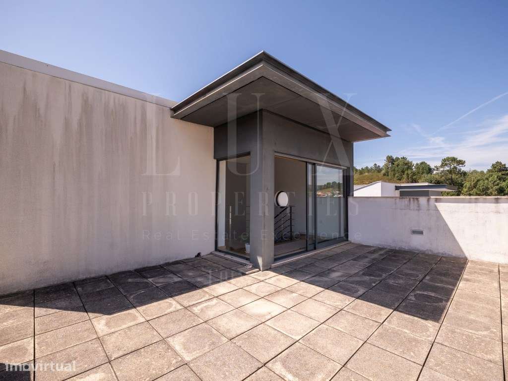 Moradia T4 | Bairro da Liberdade, Coimbra-28