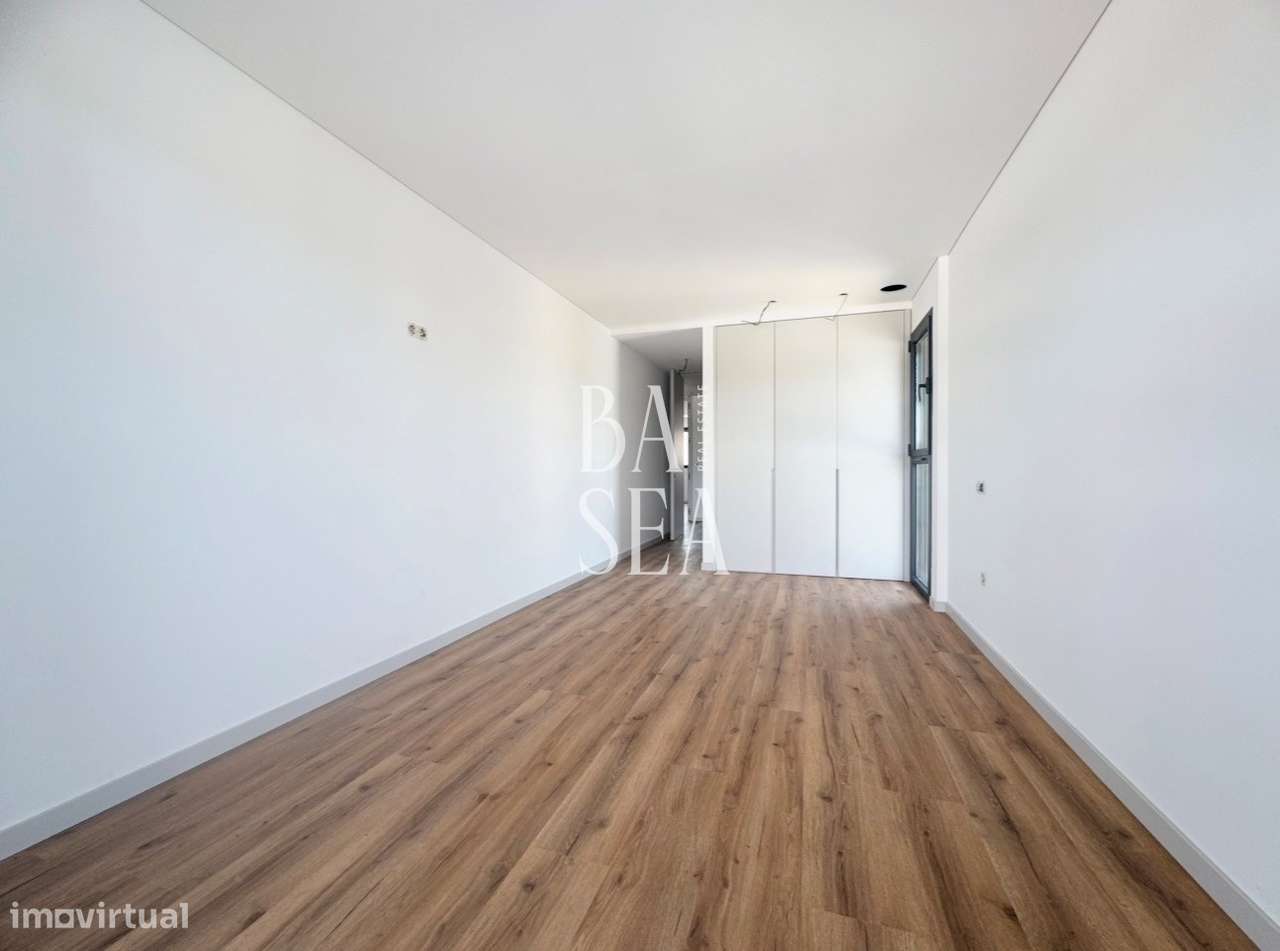 Apartamento T3 condomínio fechado  terraço em Celeiros Braga-16