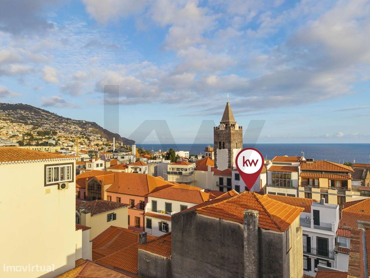 Prédio no centro de Funchal - Grande imagem: 5/30