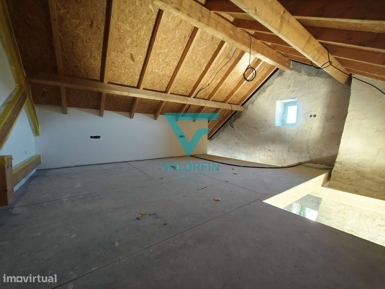 Moradia de Charme T3 c/ Piscina e Jardim / Abiul - Pombal-22