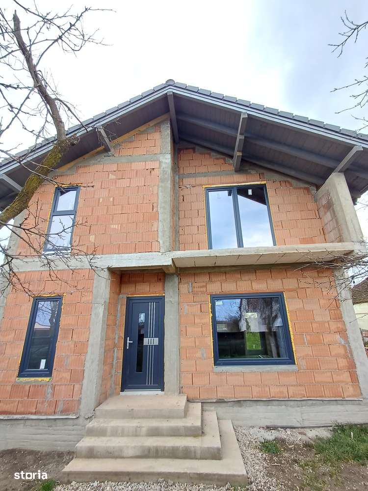 Vila nouă cu 4 camere, teren 540 mp,  aproape de Arad, Mândruloc - Imagine principală: 3/6