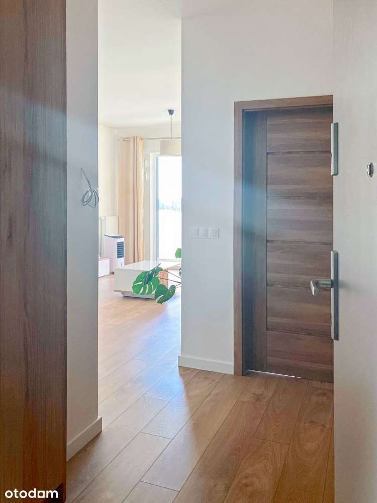 Sloneczne 2 pokojowe mieszkanie w apartamentowcu + parking - Widok 5