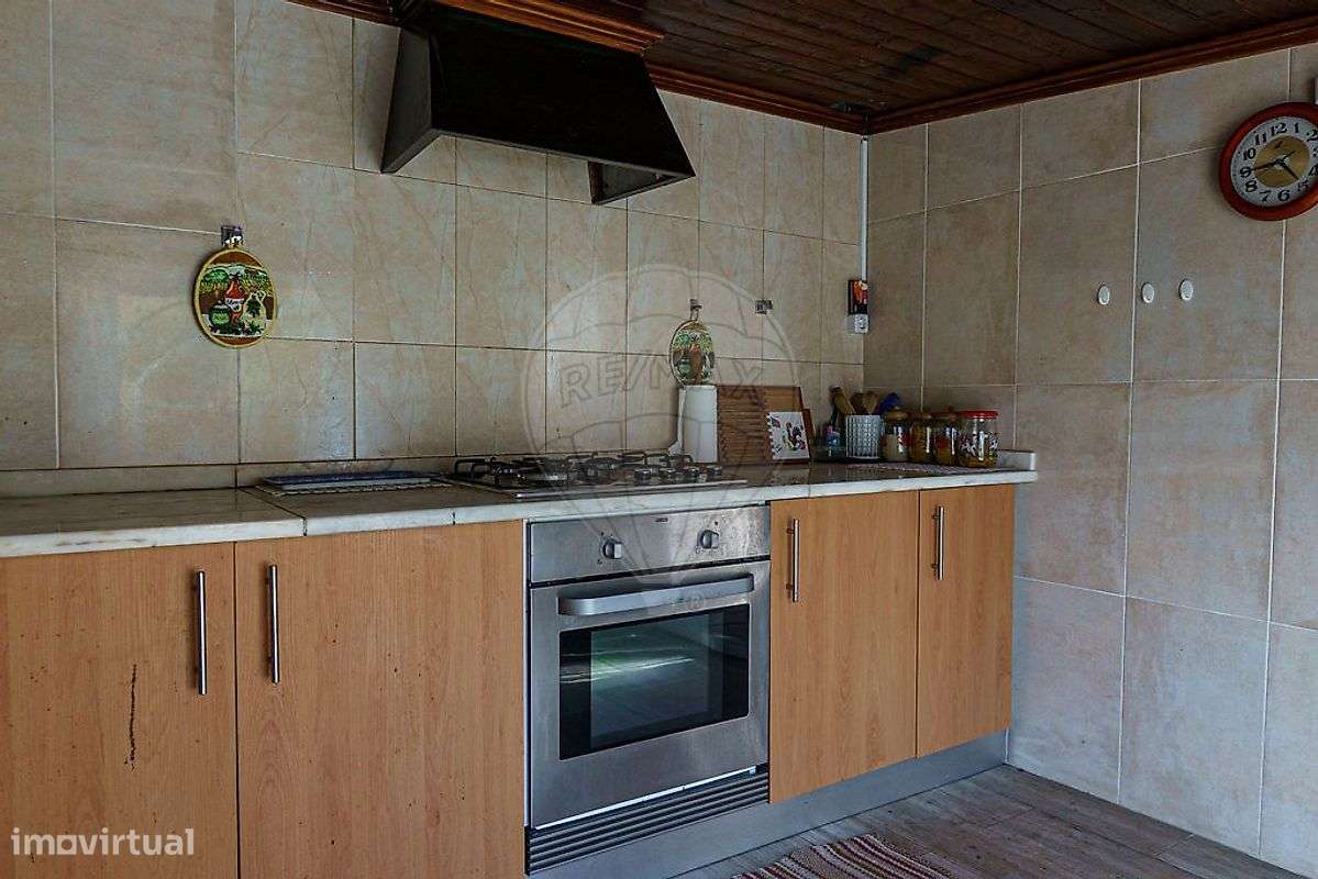 Moradia T4 para venda-27