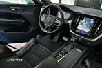 Volvo XC 60 D5 AWD Geartronic RDesign - 13