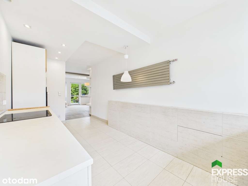 Szereg, 110 m2, + kuchnia 14 m2, + poddasze 25 m2 - Pełny obrazek: 5/20