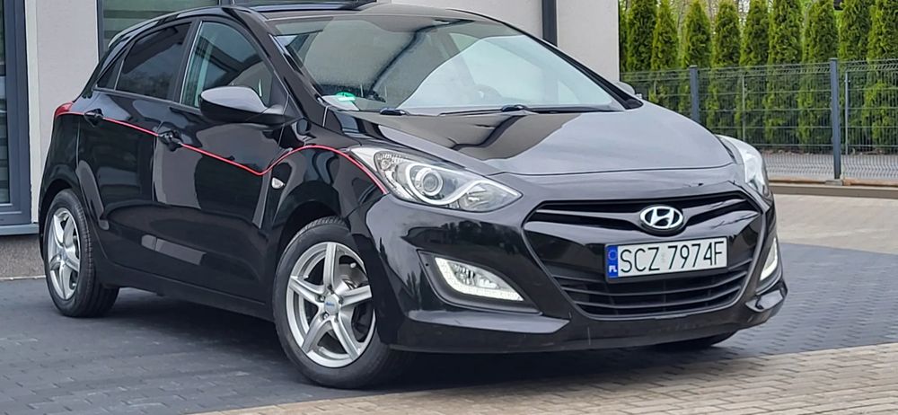 Hyundai i30 II 1.4 Advantage 2012