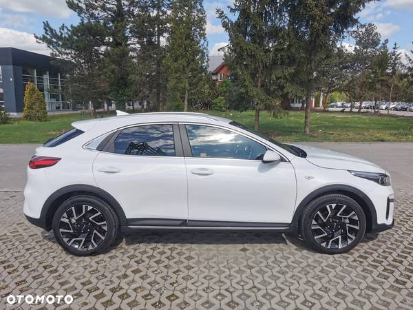 Kia XCeed 1.5 T-GDI M DCT - 6