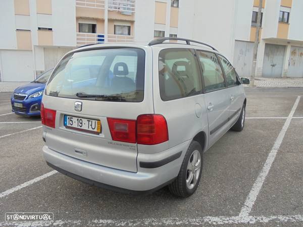 SEAT Alhambra 1.9 TDi Confort - 4