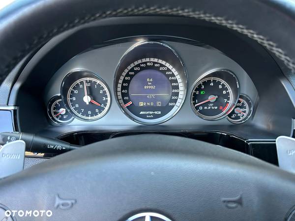 Mercedes-Benz Klasa E 63 AMG AMG Speedshift 7G-MCT - 24