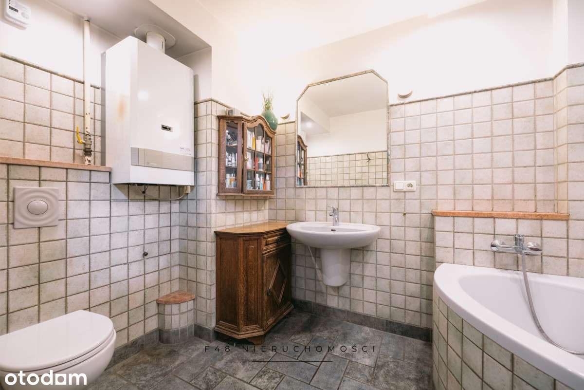 Dwupoziomowy Apartament na Starej Saskiej Kępie-13