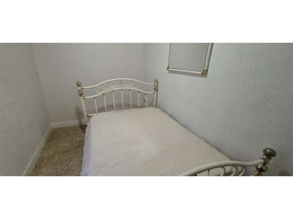 LOTE URBANO c/ 3 Moradias-21