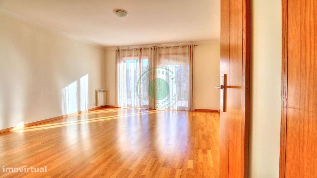 Apartamento T3 com 2 Garagens - Grande imagem: 5/24