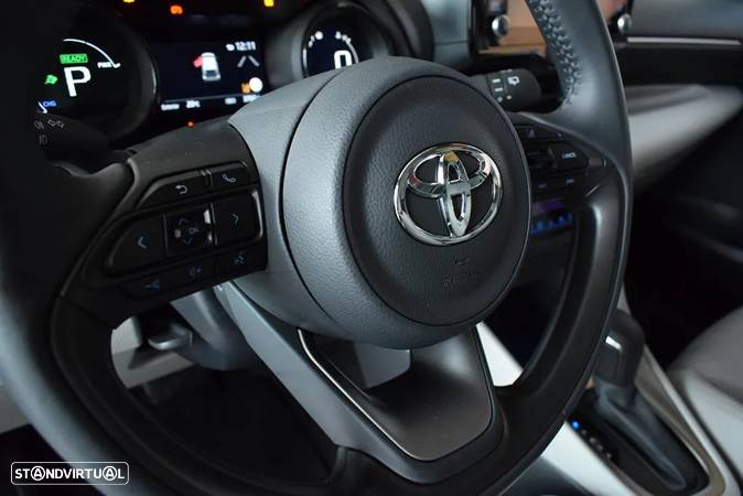 Toyota Yaris 1.5 HDF Luxury - 8