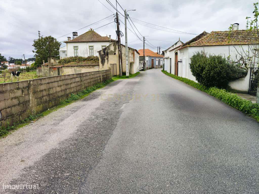 Terreno urbanizável no Paço-Esgueira 24m frente com Vista Campestre-7