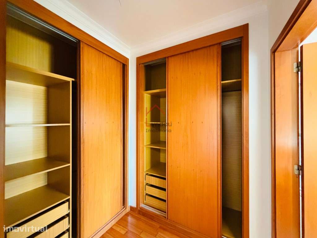 Moradia T3+1 Landim Famalicão-15