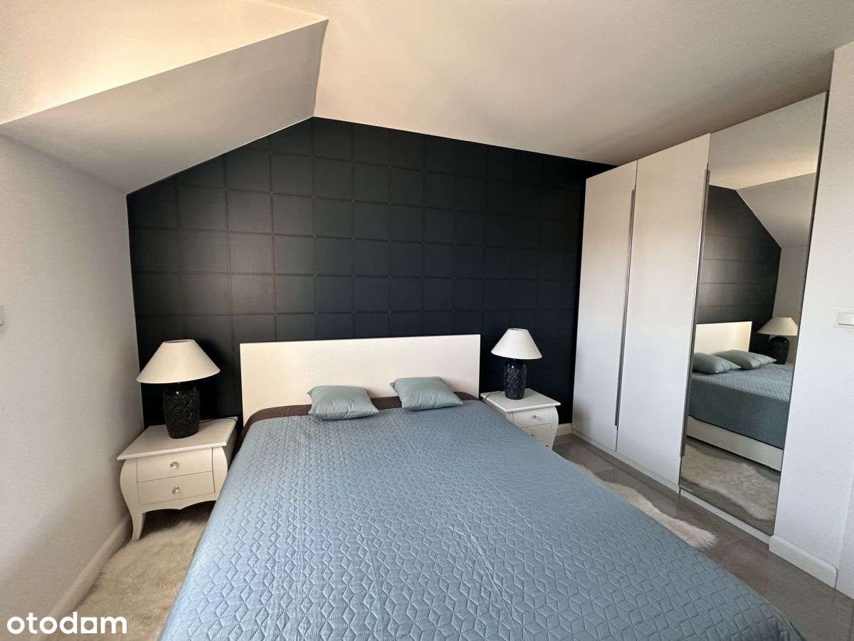 Apartament II poziomowy, 4 pokoje, balkon oś. Piek-8