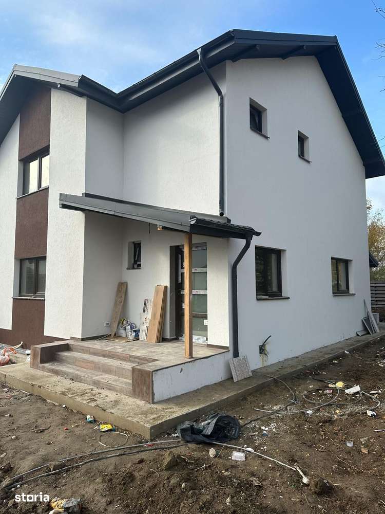 Casa individuala 4 dormitoare 160mp utili Predare Ianuarie-5