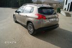 Peugeot 2008 1.6 e-HDi Allure S&S - 10