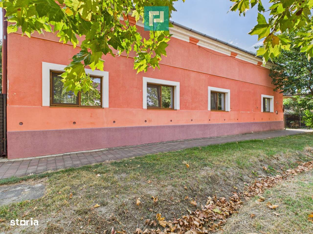 Casă cu 6 camere în Sânicolau Mare Timiș - Imagine principală: 4/20