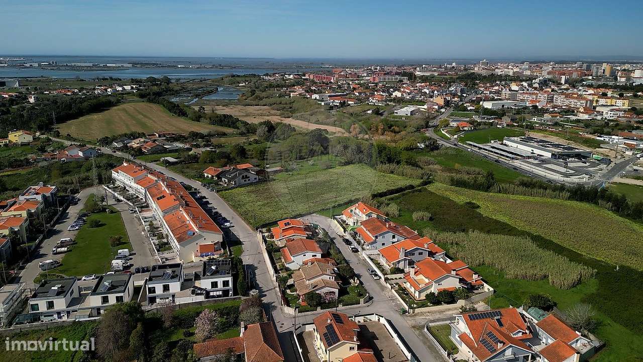 Moradia T4 para venda - Grande imagem: 2/43