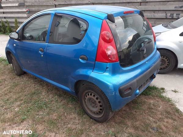 Bara spate Peugeot 107 - 1