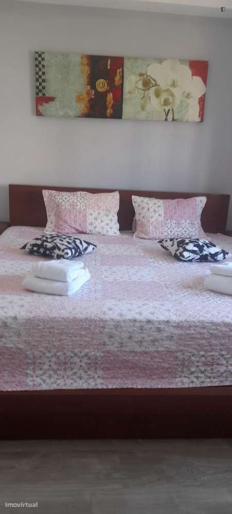 Apartamento com 2 quartos - localizado em Portimao - Grande imagem: 4/10