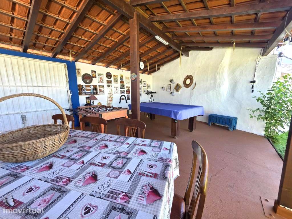 Moradia T2 com piscina, muito perto da Praia da Amieira-21