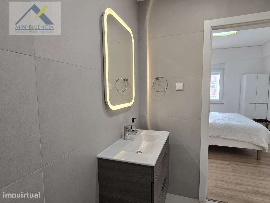 Apartamento T3 no Bairro Santos em Setúbal-17