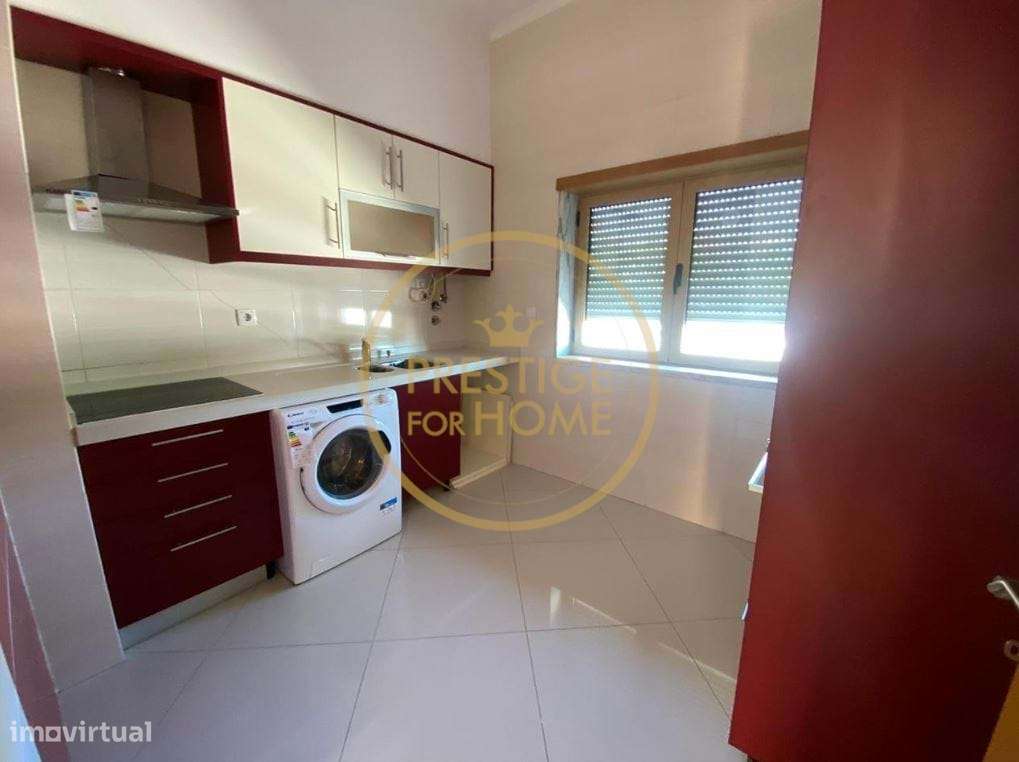 Apartamento T2 com Varanda – Vale de Rãs-7