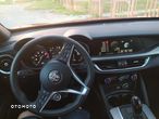 Alfa Romeo Stelvio 2.0 Turbo 16V AT8-Q4 Sprint - 8