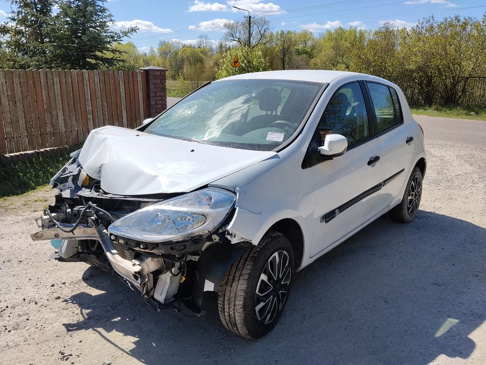 Renault Clio III 1.5 dCi 75 Expression 2011