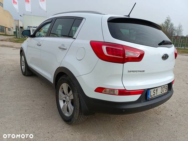 Kia Sportage 2.0 CRDI L - 8