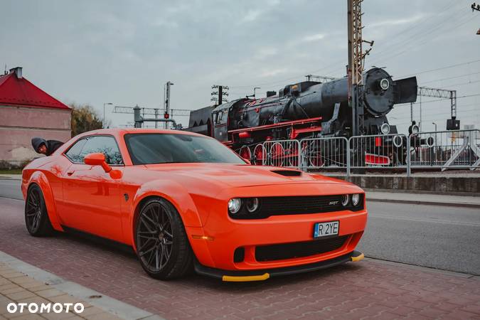 Dodge Challenger 6.2 Hellcat Widebody - 9