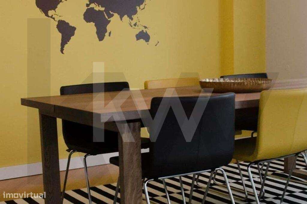 Apartamento T3 com varanda e lugar de garagem na R. Calouste Gulbenkia - Grande imagem: 5/28